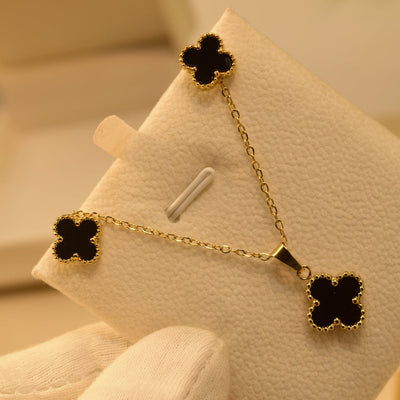 Van cleef Necklace Set