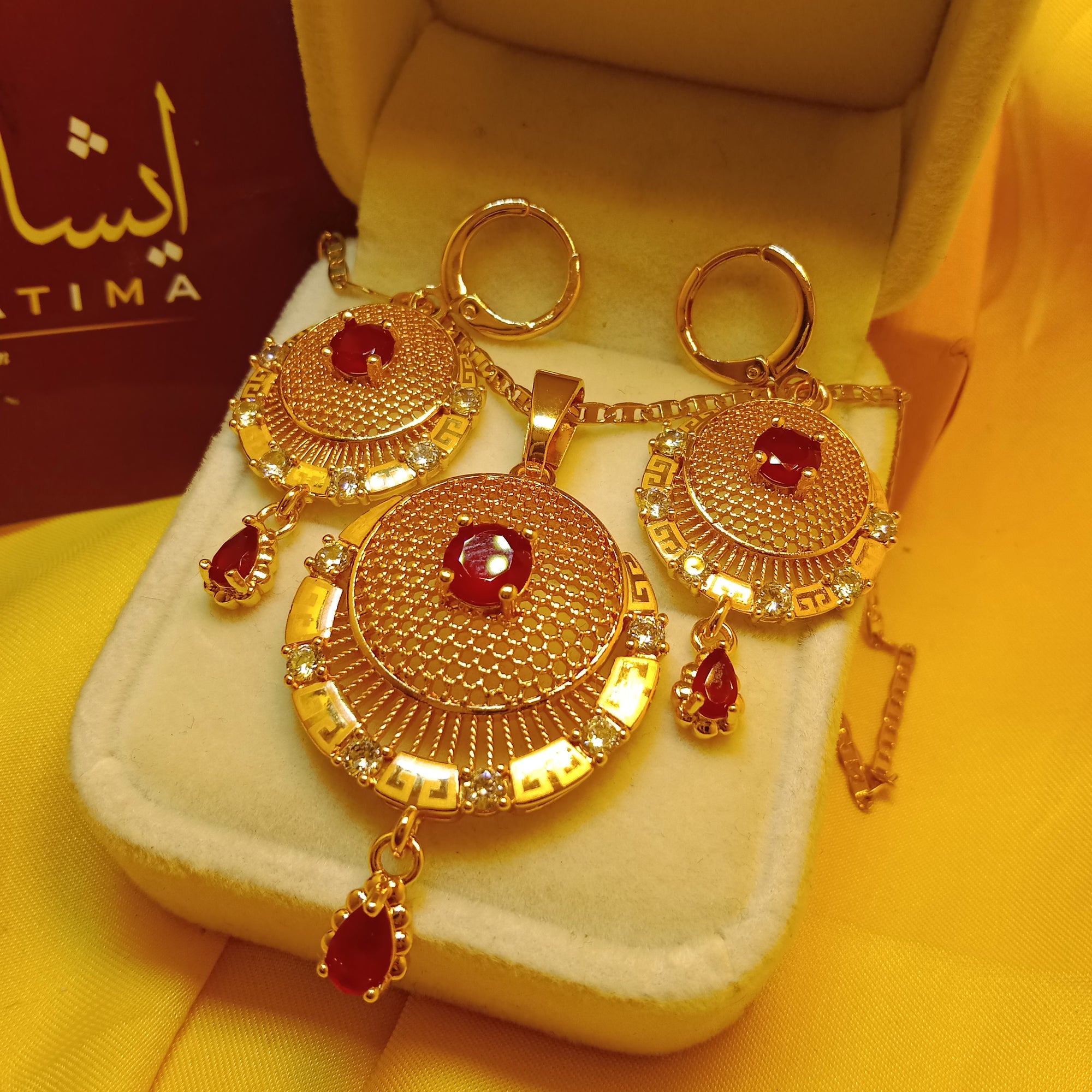 Stunning Gold Coated Real Stone Necklace Set