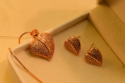 Real Stone Heart Necklace Set