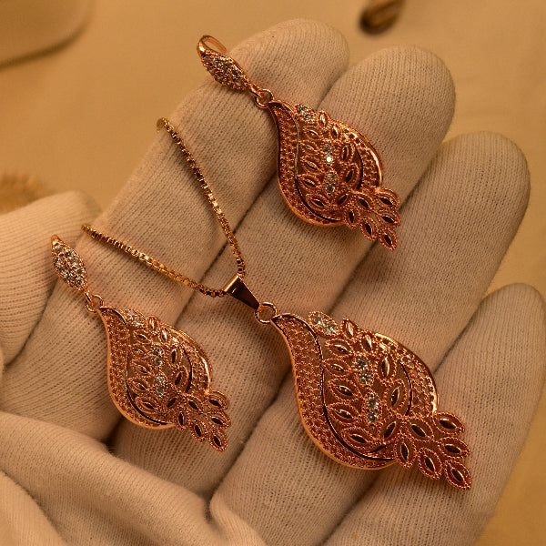 Antique Gold Coated Leaf Necklace Set